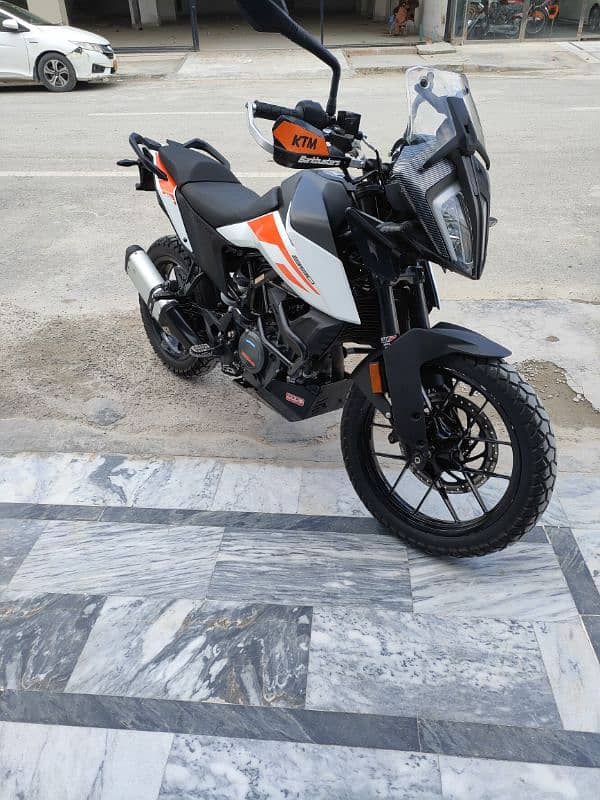 KTM DUKE 390 Adventure 2