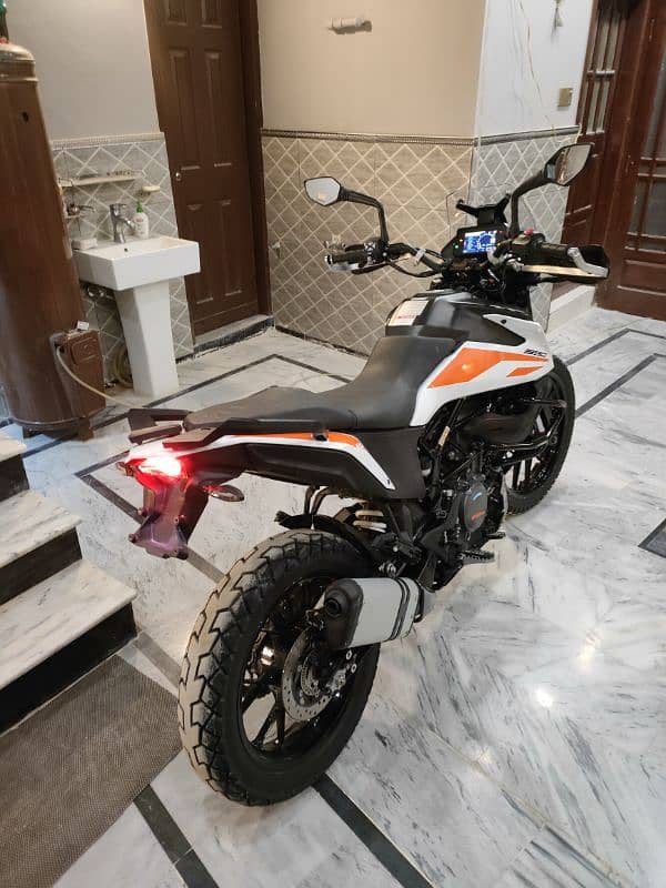 KTM DUKE 390 Adventure 9