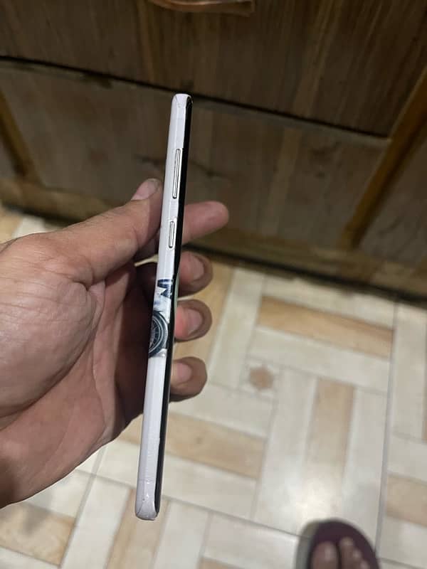 Samsung S10+ 8/128GB Minor dot 2