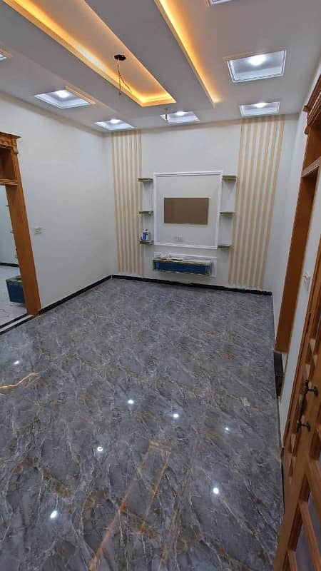 Prime Location 5 Marla House In Sufiyan Garden For sale At Good Location 3