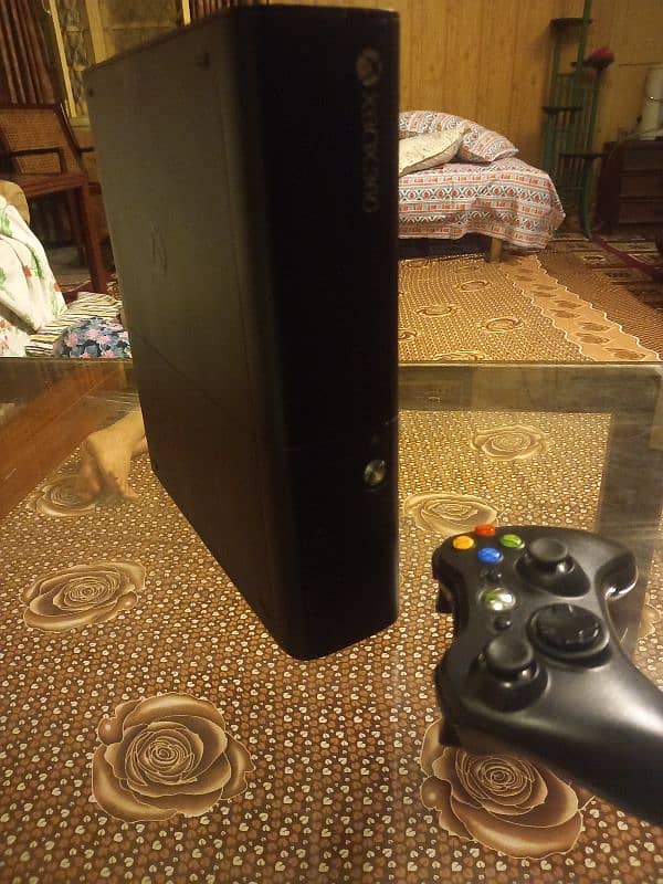 Xbox 360 ultra slim USA model 4