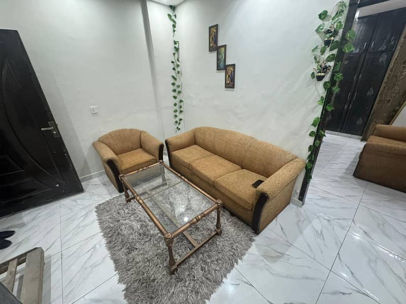 Furnished 350 Sq. Ft. Flat For Rent In G1 Market, Johar Town PKR 35,000 2