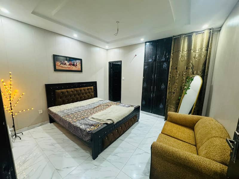 Furnished 350 Sq. Ft. Flat For Rent In G1 Market, Johar Town PKR 35,000 3