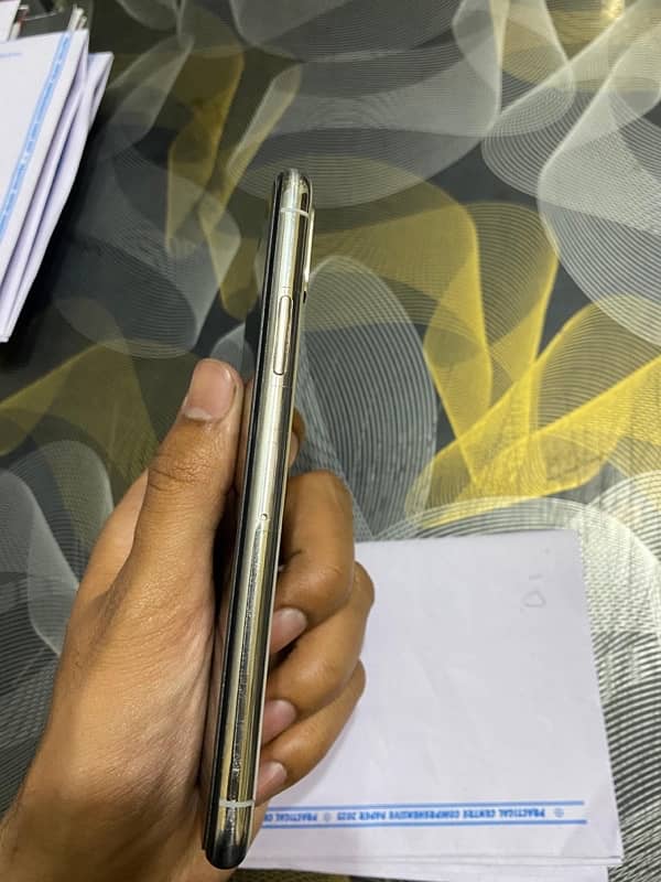 iphone xs nonpta FU 256 3