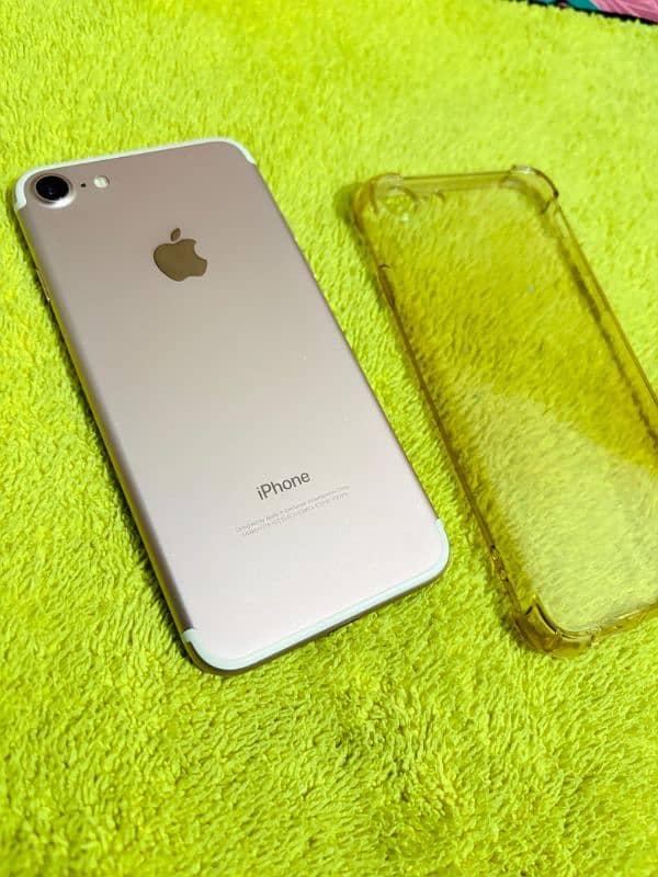 iPhone 7 128gb Mint Condition PTA Official Approved 8