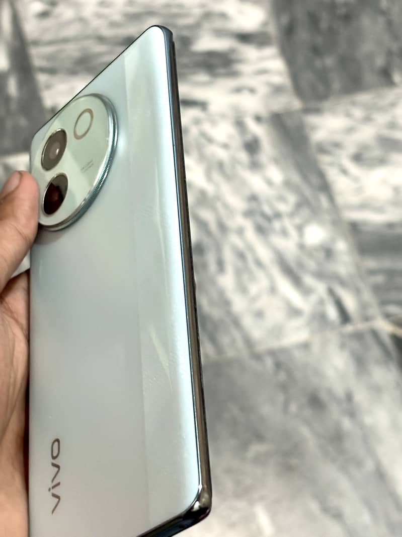 Vivo v30e 2