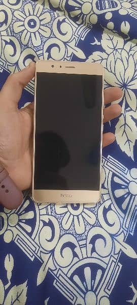 Huawei Honor V8 available in very good condition 4gb 32gb official Pta 10