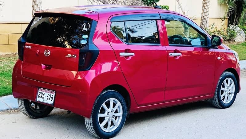 Daihatsu Mira 2020 3