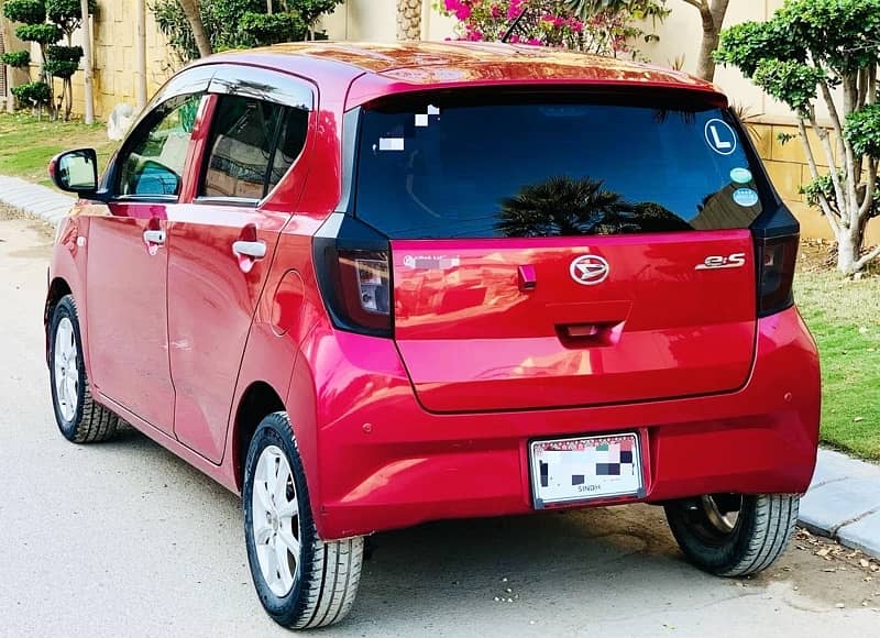 Daihatsu Mira 2020 4