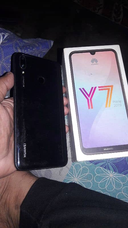 huwai y7 prime 2019 with box just glass change karwaia ha 3