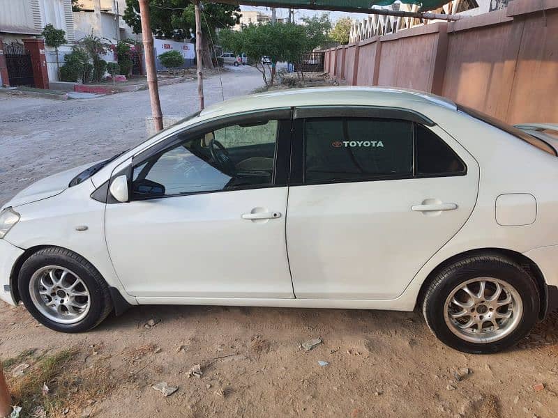 Toyota Belta 2010 2