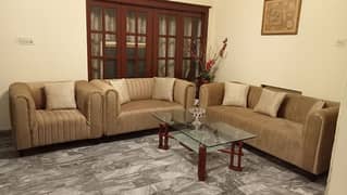 ROYAL SOFA SET