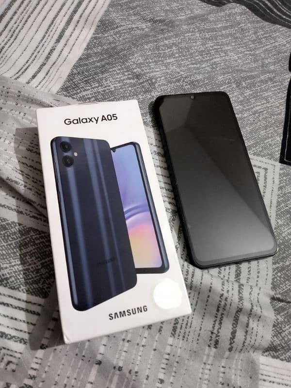 Samsung A05 128GB DS 3