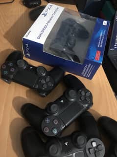 PS4 Playstation 4 controllers