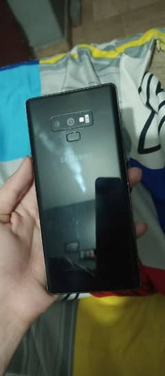 Samsung note 9 6/128 with box