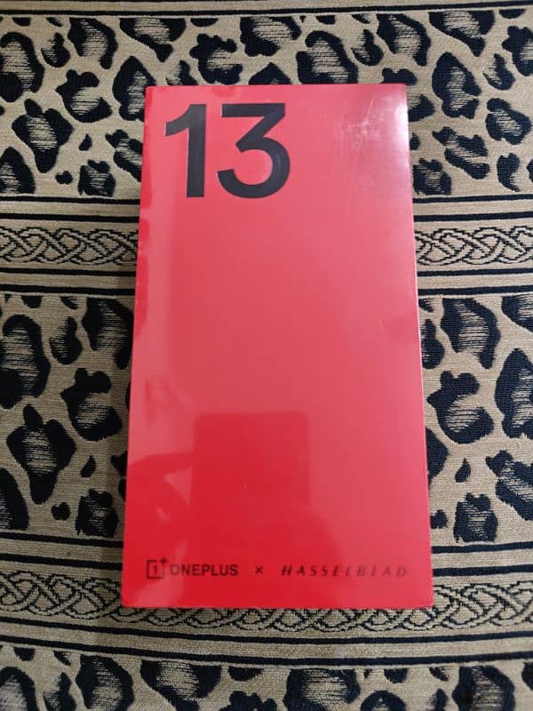 OnePlus 13 16/512 Black Indian variant New 0