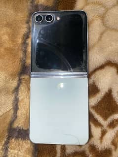 Samsung Z Flip 5