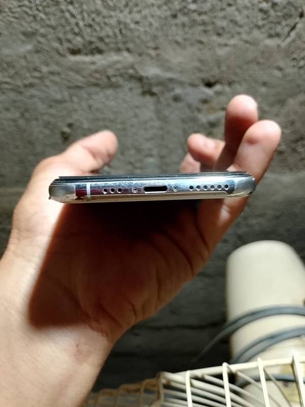 IPhone XS 256gb factory unlock ha 1