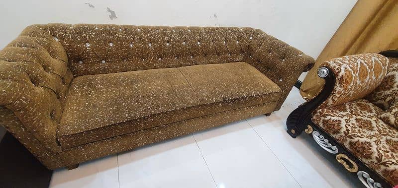 12 Seater Sofa For Sale on reasonable price 7