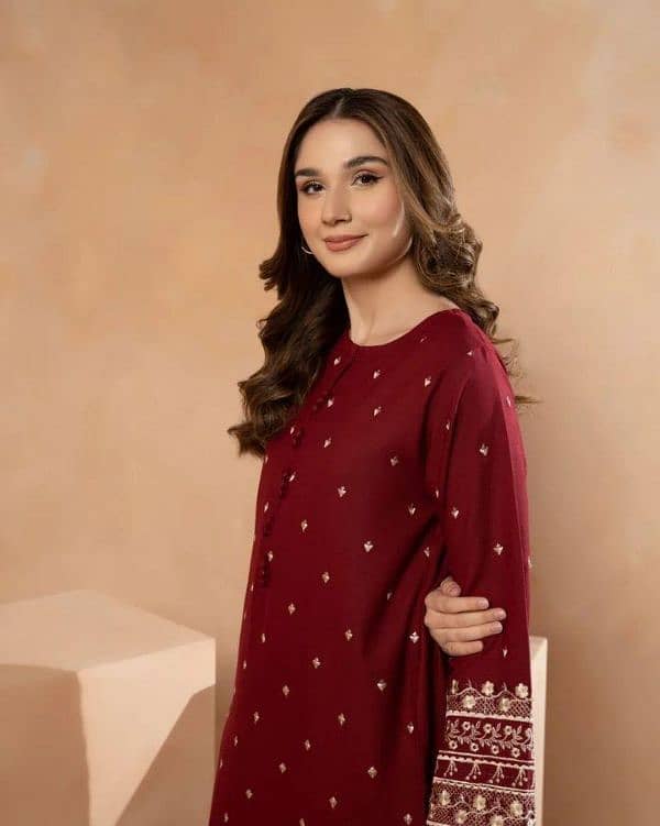 stylish women's stitched shirt and trouser set_Embroidered Design. 2