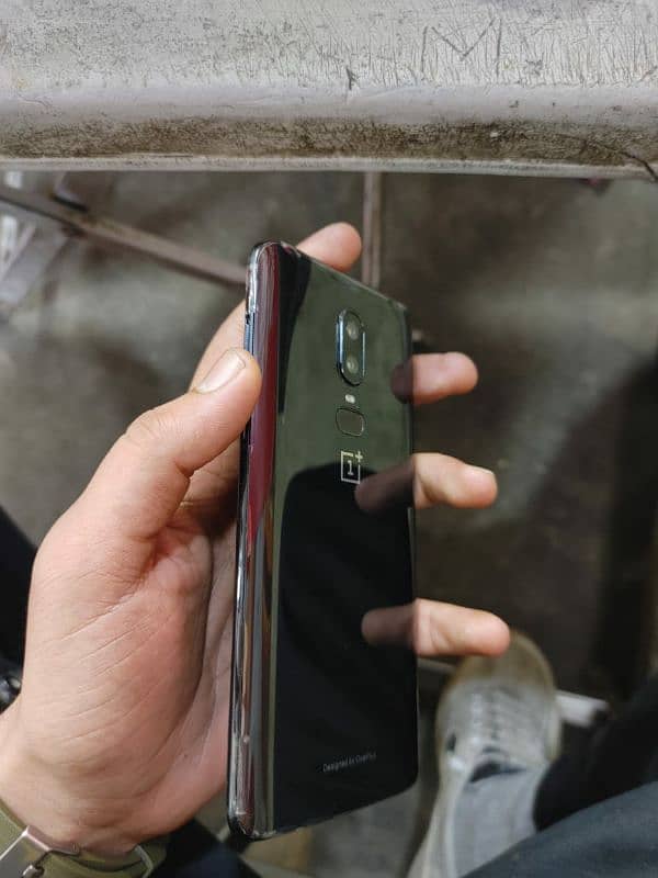 oneplus 6 8/256 gb pta 4