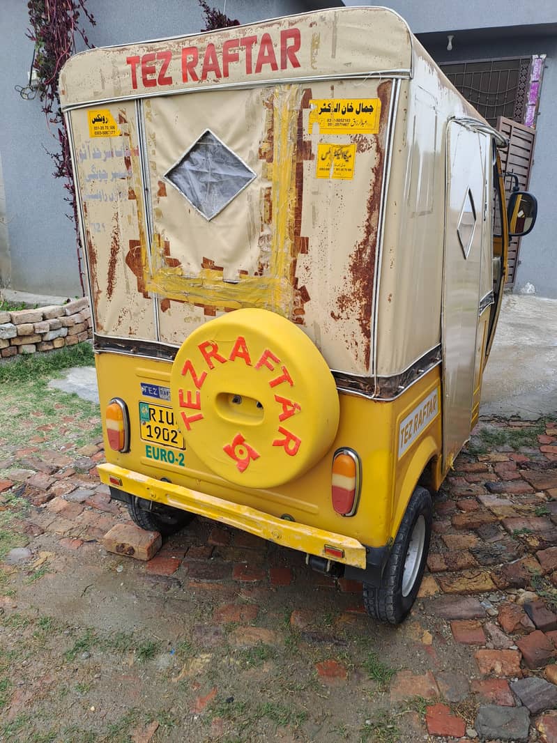 Tez Raftar 200cc Auto Rickshaw (6-Seater 6