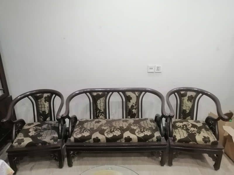 chinease sofa awailable 0