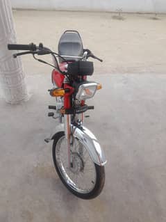 Honda CD 70 2024