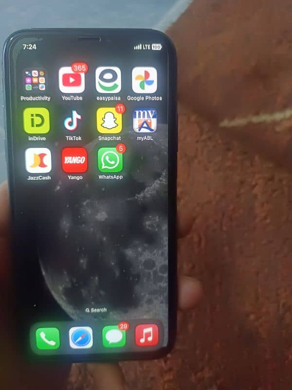 iphone x LLA model pta approved 256 gb 4