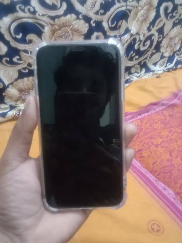 iPhone 11 jv 64GB 6