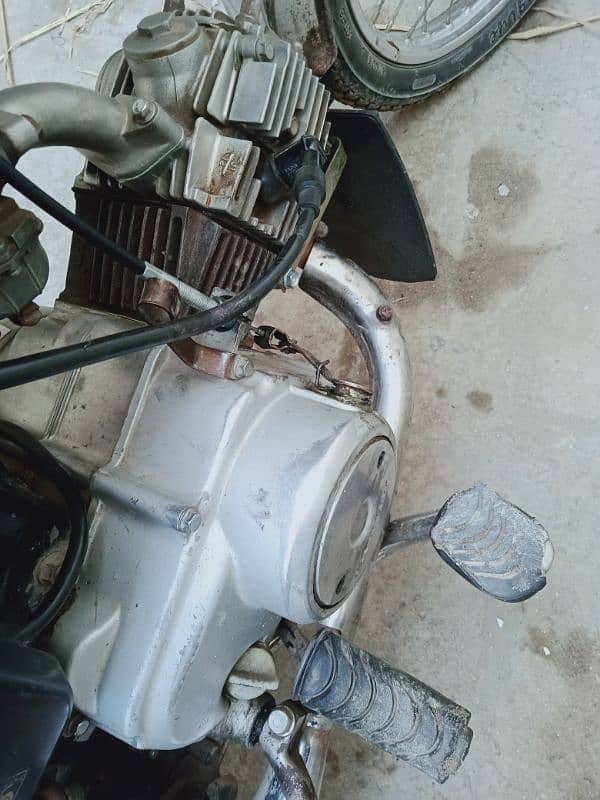 Honda CD 70 ALL OK HAI 6