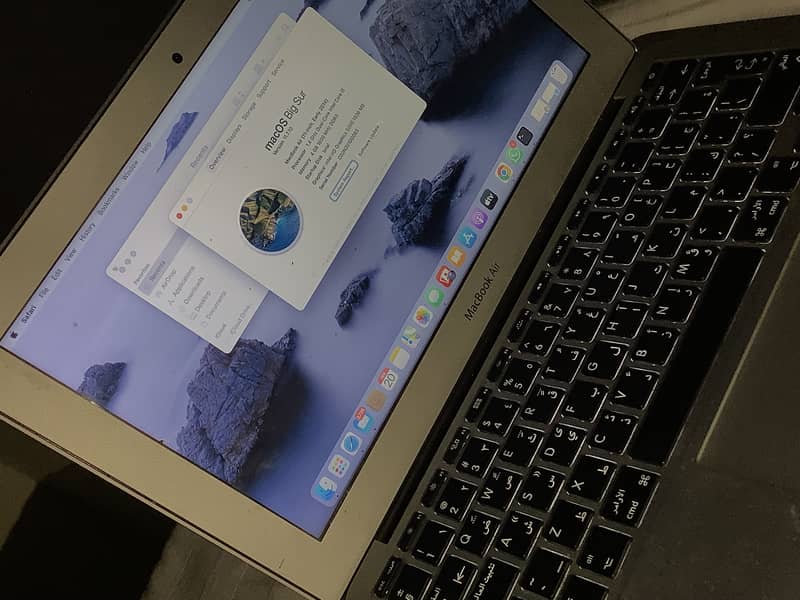 Apple MackBook Air (11.6 inch early 204) 3