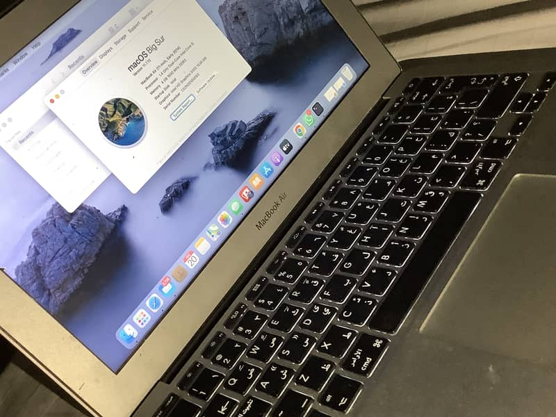 Apple MackBook Air (11.6 inch early 204) 4