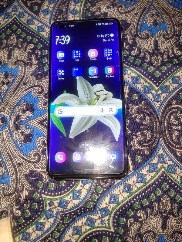 oppo f17 pro in lush condition 0