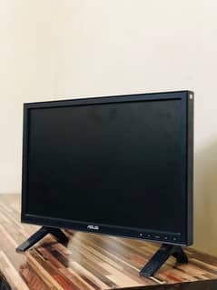 ASUS LCD 19 Inch