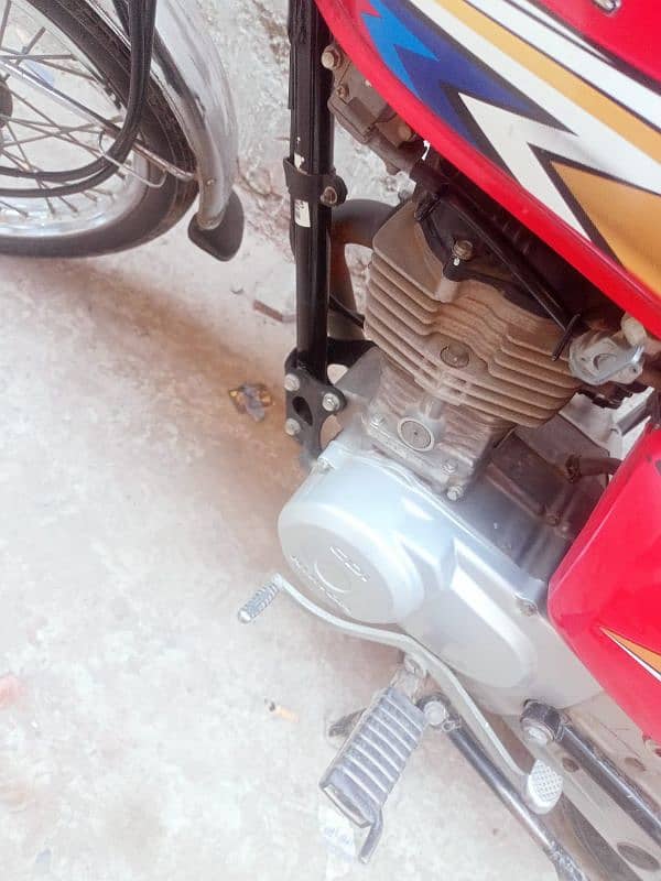 I want sale my Honda 125 model2020 3