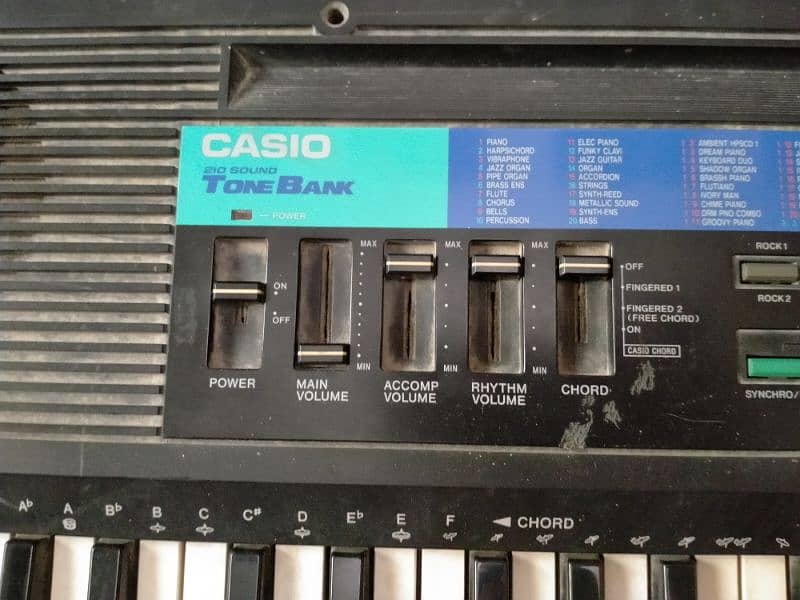 Casio Piano CT-615 3