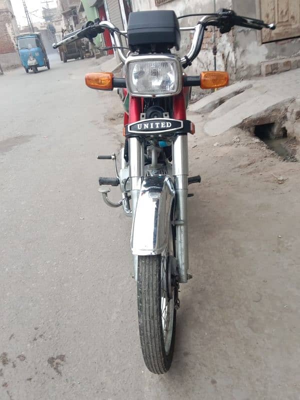 Bike ki condition bohat achi hai engine ok hai 0