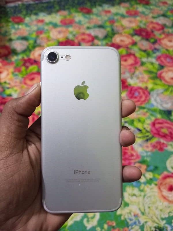 Iphone 7 10/10 condition 128 GB PTA Approved all ok 3