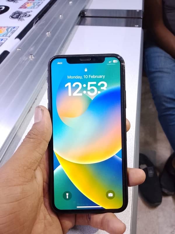 iPhone X PTA appd box be ha 3