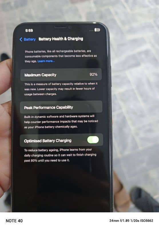 Iphone 11 pro max 10/10 condition pta approve 64 gb battery life 92℅ 5