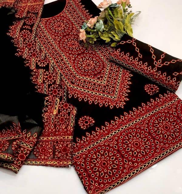 *New Sindhi Tranditional Full Heavy With 04 border dupatta 2