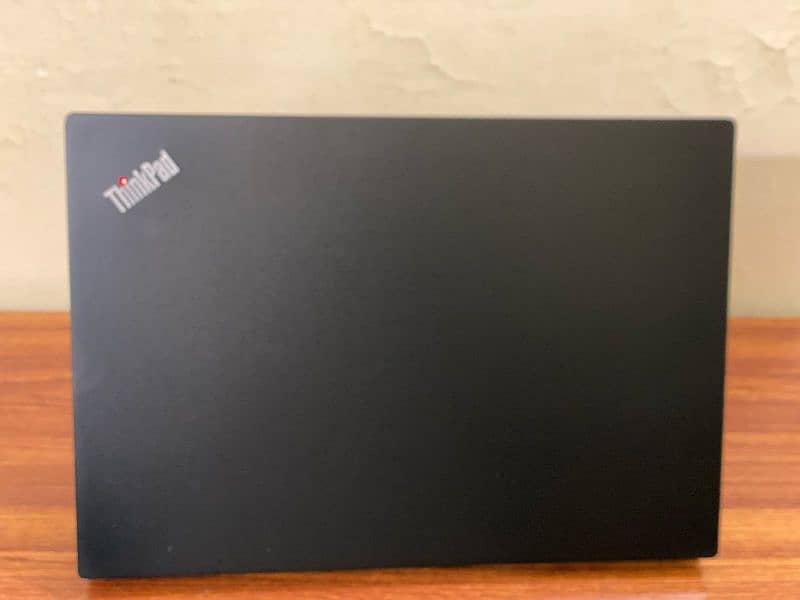 E14 / i5 10 generation / 16 GB RAM 512 SSD / thinkpad 0