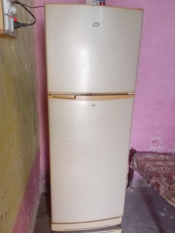 PEL fridge 03016981498 2