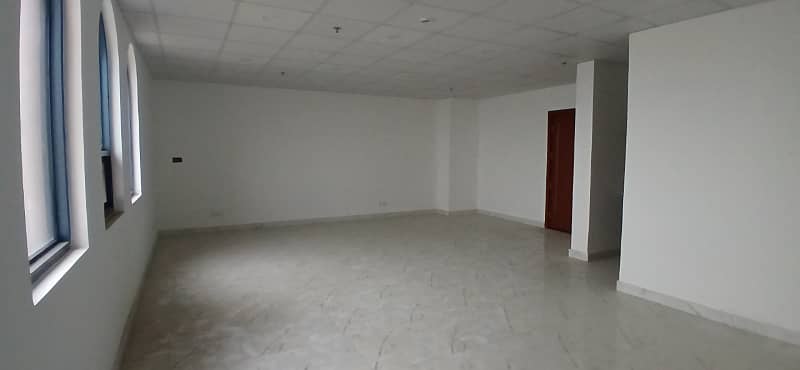 600 Square Feet Office Prime Space Available For Rent In Main Boulevard Gulberg 3 Lahore 11