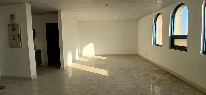 600 Square Feet Office Prime Space Available For Rent In Main Boulevard Gulberg 3 Lahore 35