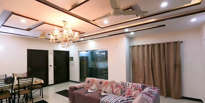 8 Marla Lavish House For SALE In Johar Town 21