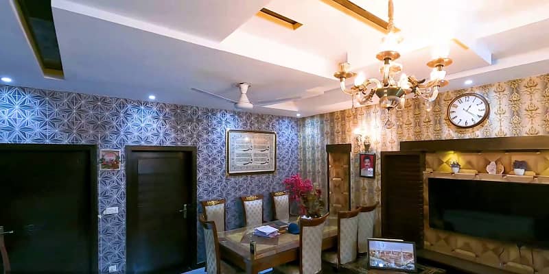 8 Marla Lavish House For SALE In Johar Town 39