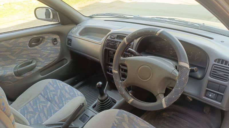 Suzuki Baleno 2005 10