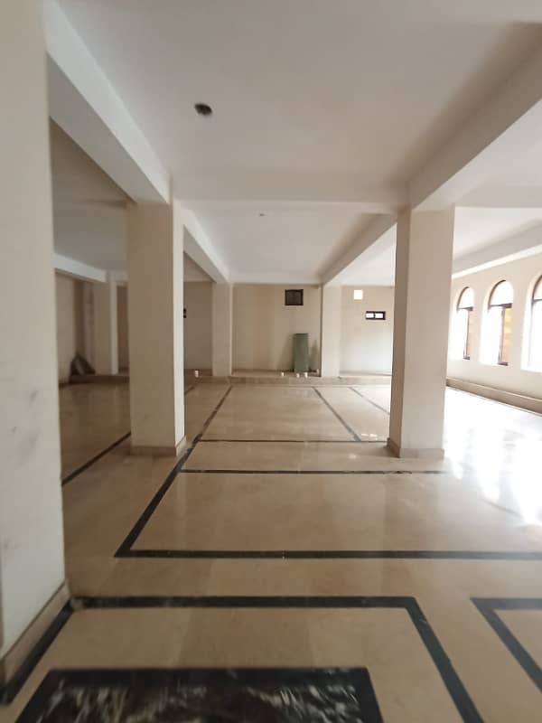 5 Floor Neat and Clean Building for Rent 8